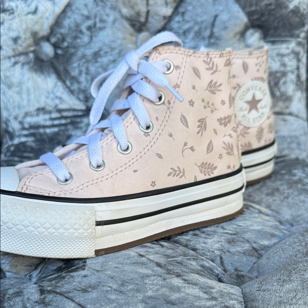 Converse Girls Floral Pink High-Tops - Picture 5 of 12